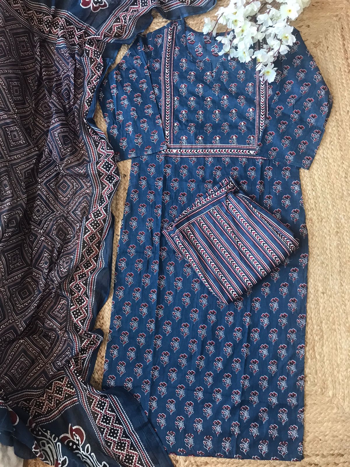 VT Designer Printed Cotton Kurti With Bottom Dupatta Wholesale Shop In Surat
